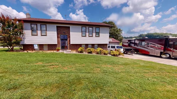 2315 Kingswood DR, Morristown, TN 37813