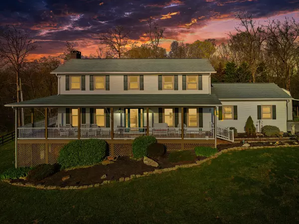 539 Morie RD, Dandridge, TN 37725