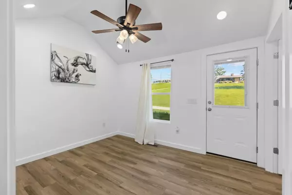 Morristown, TN 37813,848 Spencer Hale RD