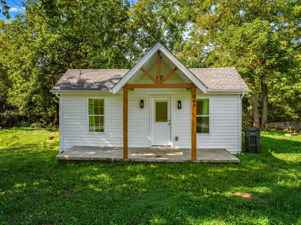 Morristown, TN 37813,848 Spencer Hale RD