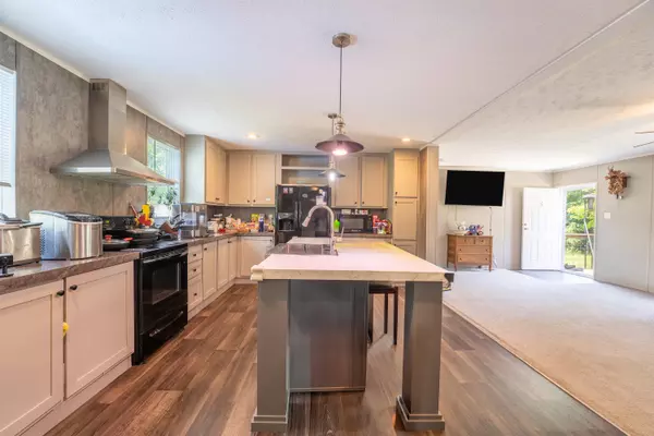 Rutledge, TN 37861,1264 Highway11 S