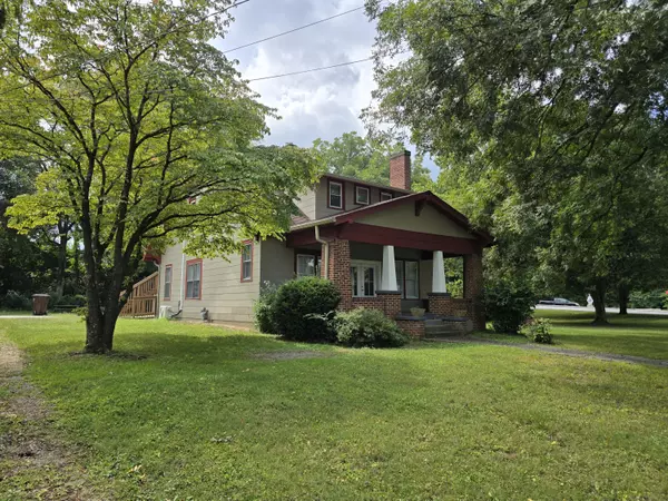 Jefferson City, TN 37760,807 Ellis ST