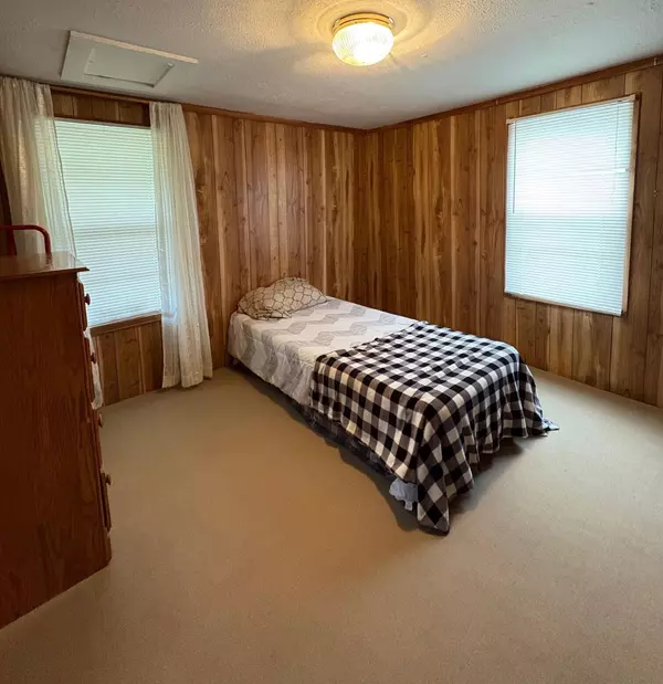 Greeneville, TN 37745,590 Kingsport HWY