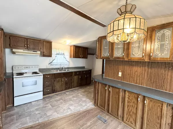 Morristown, TN 37813,5262 Buell Chapel RD