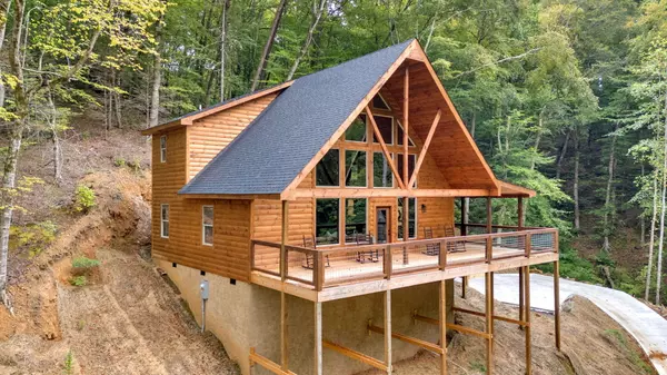 Sevierville, TN 37862,861 Cabin Creek WAY