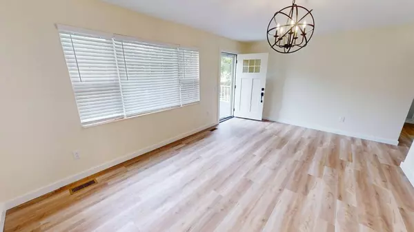 Kyles Ford, TN 37765,268 Belcher LN