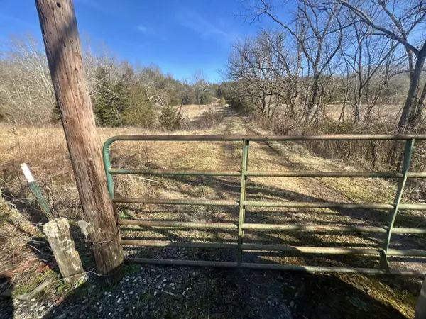 Afton, TN 37616,71/AC TBD Smith Town Rd