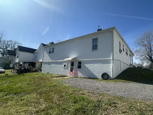 Morristown, TN 37814,926 Main ST