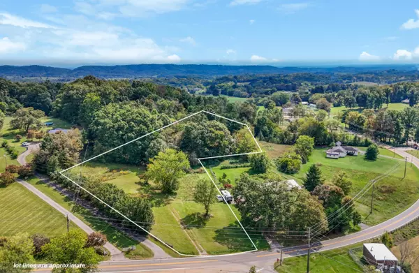 625 Silver City RD, Whitesburg, TN 37891