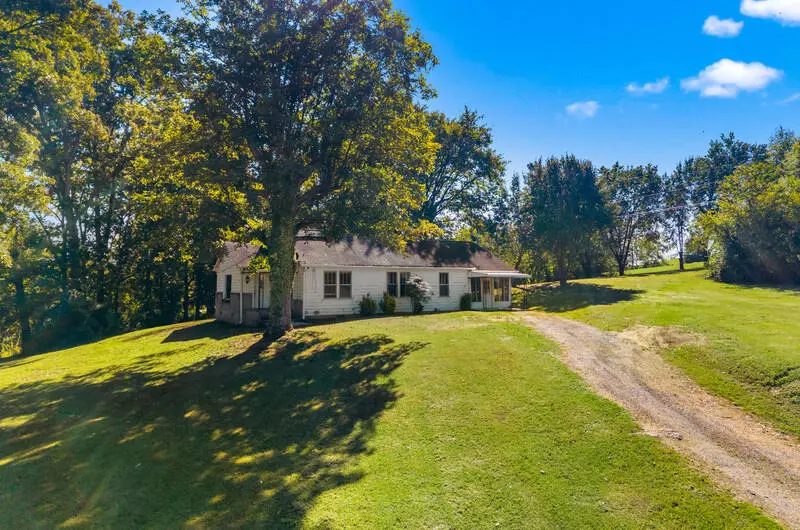 White Pine, TN 37890,5972 Leepers Ferry Rd