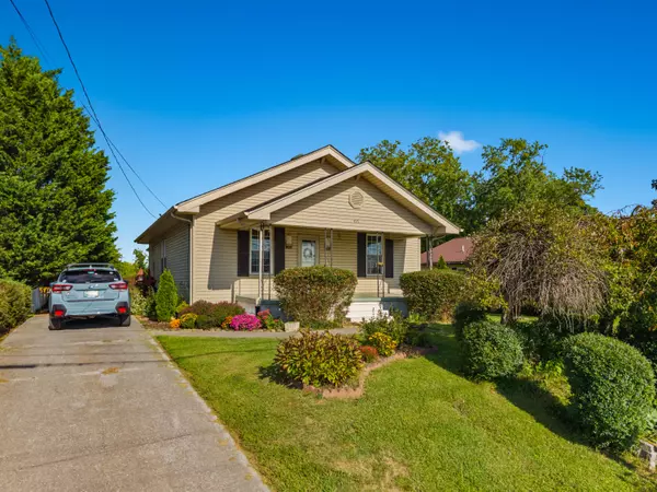 435 Hill ST, Morristown, TN 37813