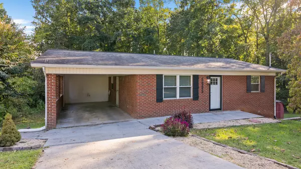 6005 Shady Grove RD, Morristown, TN 37814