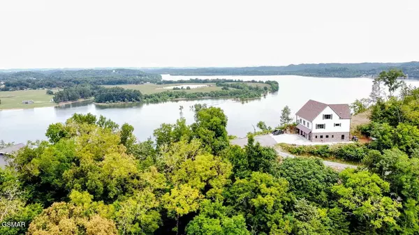 Newport, TN 37821,313 River Bluff Way WAY