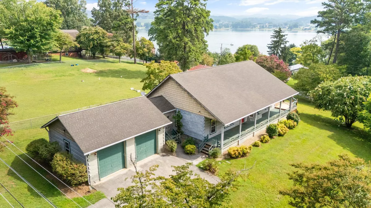 Bean Station, TN 37708,1793 Cherokee DR