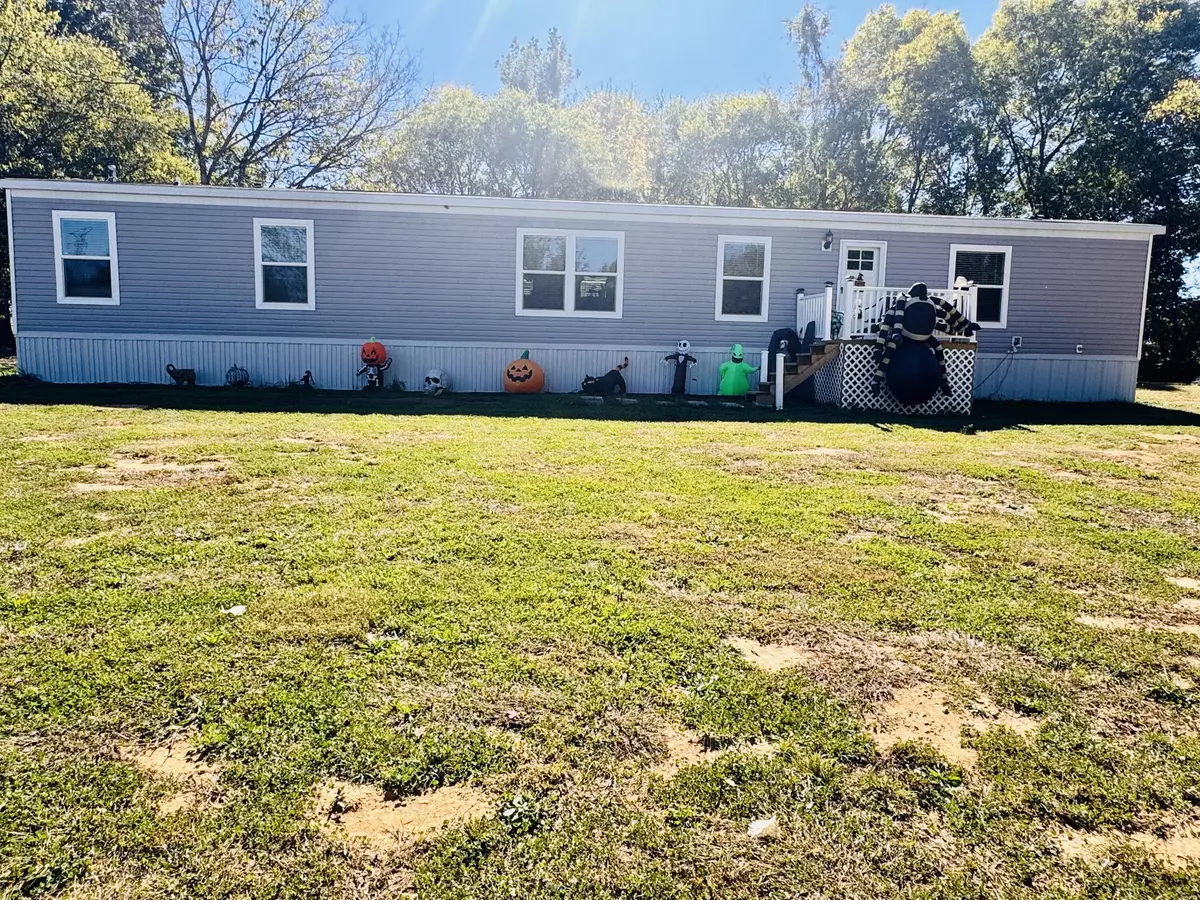 Whitesburg, TN 37891,7932 Whetsel Rd. RD