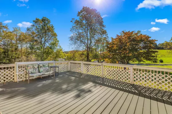 Bean Station, TN 37708,254 Meadowview LN