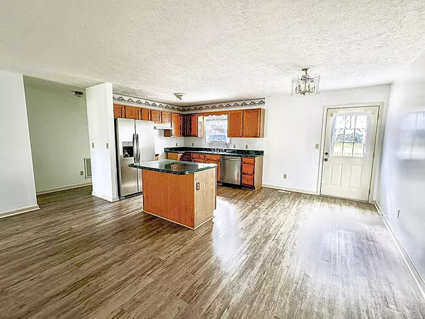 Dandridge, TN 37725,432 Tyler DR