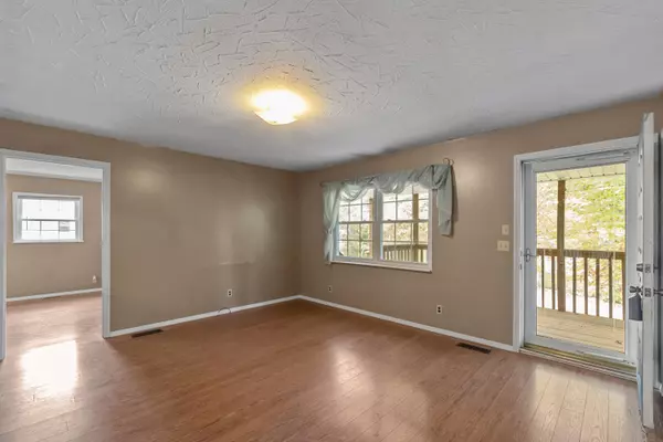 Rogersville, TN 37857,403 Morningside DR