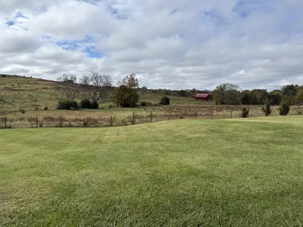 Morristown, TN 37813,358-360 Dover RD