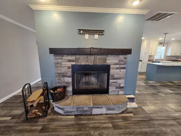 Rogersville, TN 37857,315 Meadowview RD