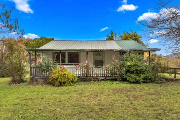 Tazewell, TN 37879,320 Epperson Circle CIR