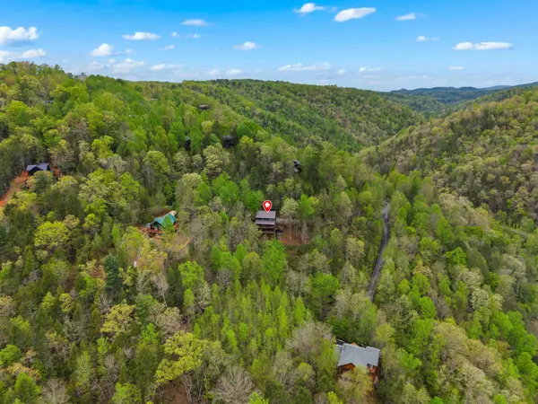 Sevierville, TN 37876,5276 Riversong WAY