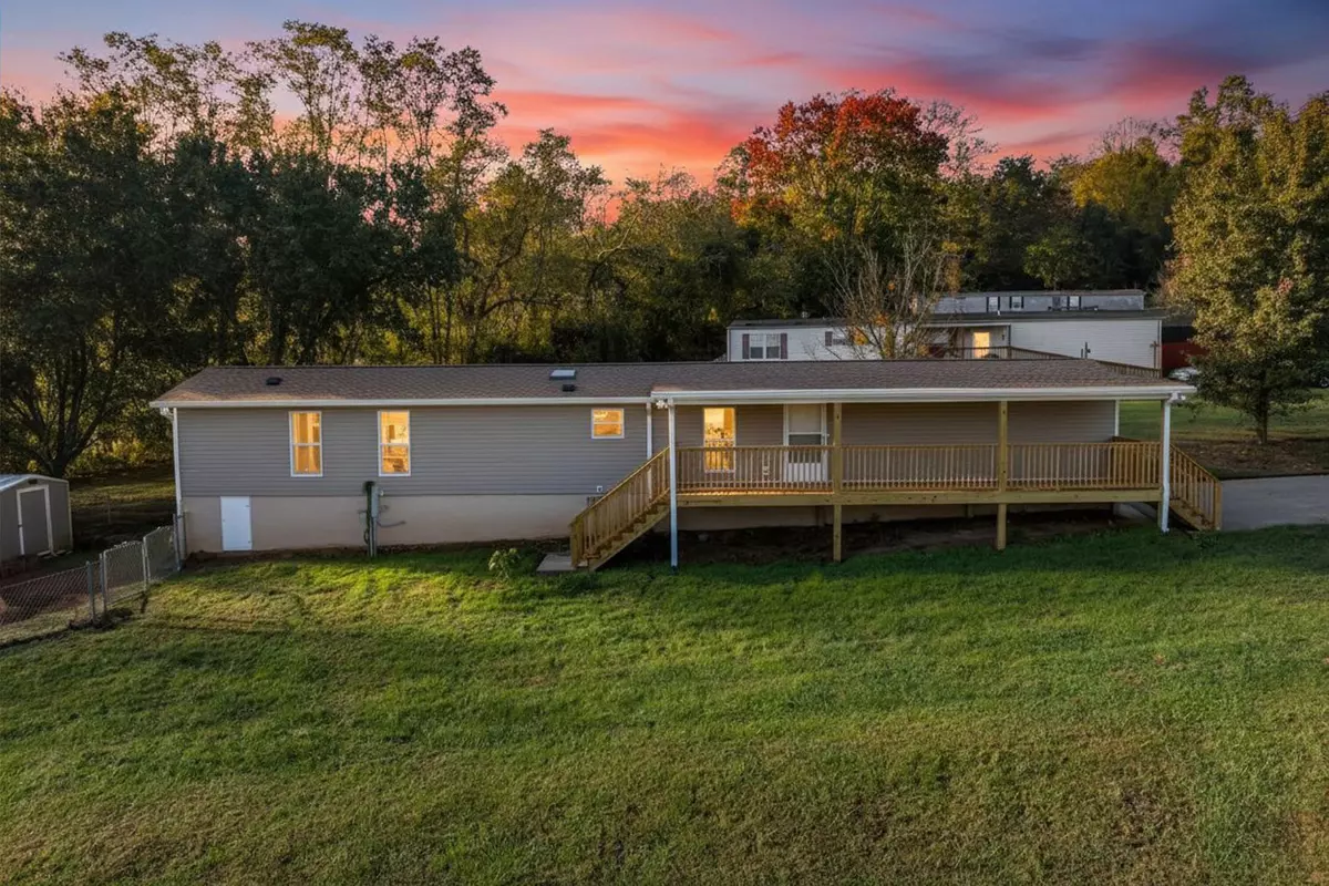 Morristown, TN 37814,2420 Locust Grove CT