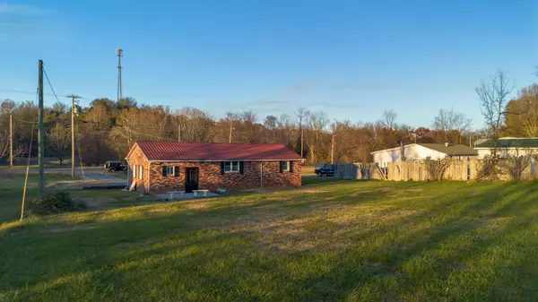 Strawberry Plains, TN 37871,2687 W Old AJ Hwy