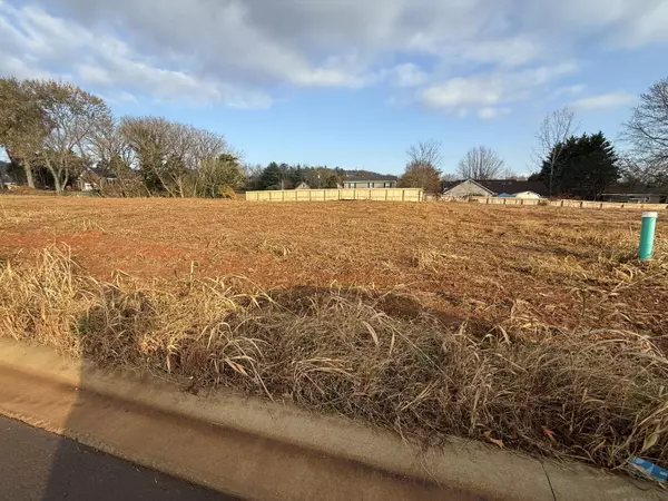 Morristown, TN 37814,2482 Sandstone DR