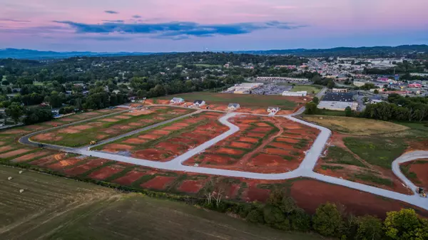 Morristown, TN 37814,2290 Crepe Myrtle CT