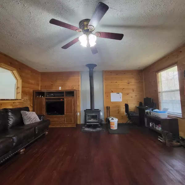 Bean Station, TN 37708,163 spoone ST