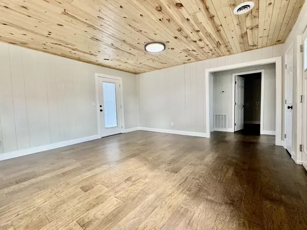 Morristown, TN 37813,704 Brown Ave.