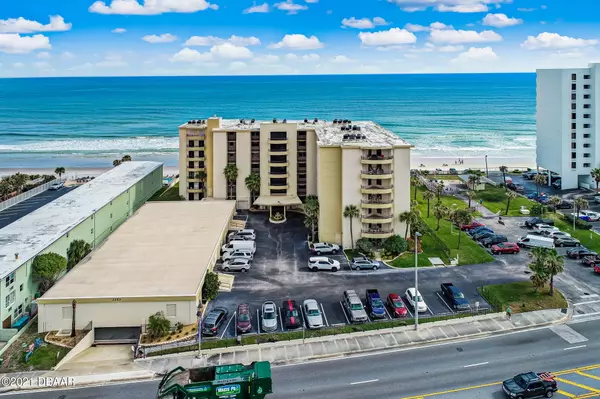 3255 Atlantic AVE #207, Daytona Beach Shores, FL 32118