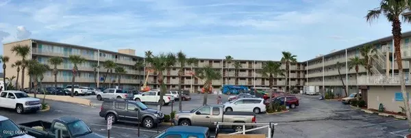 219 Atlantic AVE #204, Daytona Beach, FL 32118