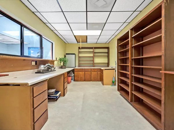 Deland, FL 32724,339 New York AVE