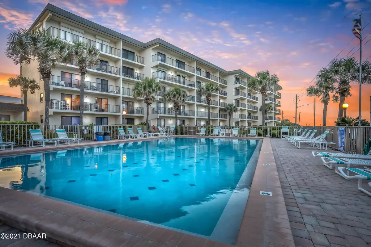 Ormond Beach, FL 32176,2700 Ocean Shore BLVD #114