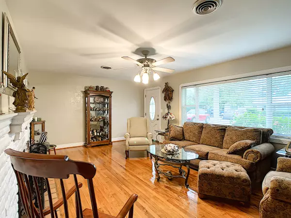 Daytona Beach, FL 32118,8 Pleasant View CIR