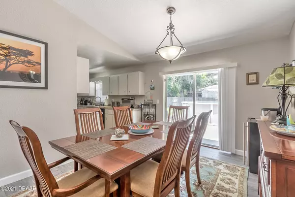 Edgewater, FL 32132,1421 Needle Palm DR