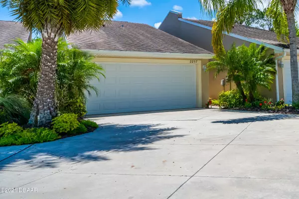 New Smyrna Beach, FL 32168,2257 Hawks Cove CIR