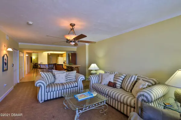 Daytona Beach Shores, FL 32118,2055 Atlantic AVE #307