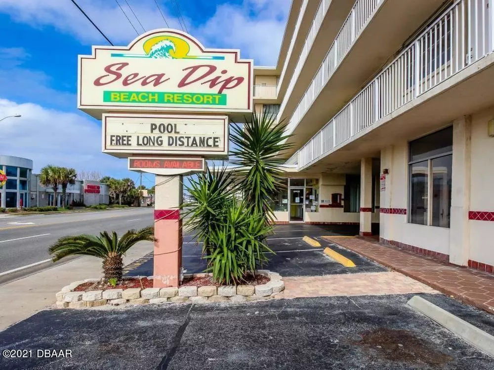 Daytona Beach, FL 32118,1233 Atlantic AVE #4320