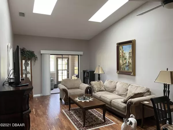 Ormond Beach, FL 32174,33 Landings LN