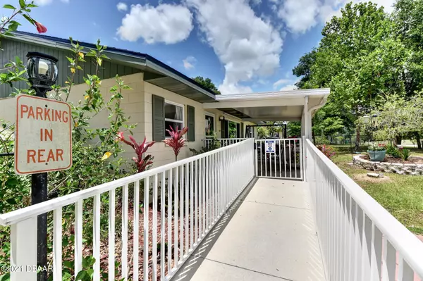 Deland, FL 32720,120 North ST