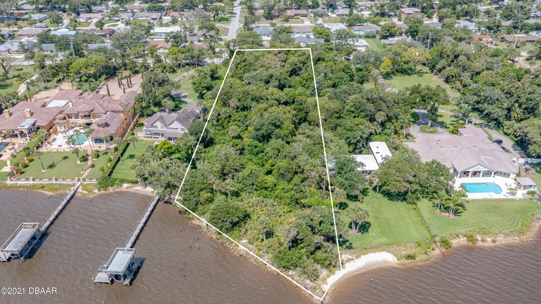 777 Beach ST, Ormond Beach, FL 32174