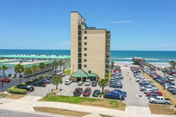 3647 Atlantic AVE #8C, Daytona Beach Shores, FL 32118