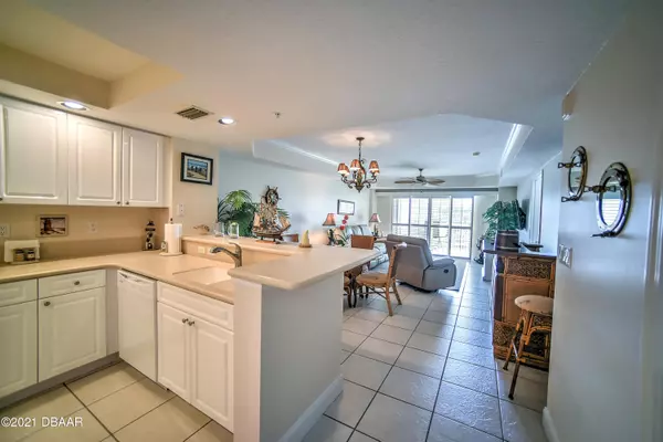 Ponce Inlet, FL 32127,4650 Links Village DR #A307