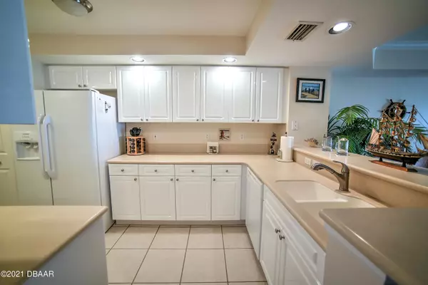 Ponce Inlet, FL 32127,4650 Links Village DR #A307