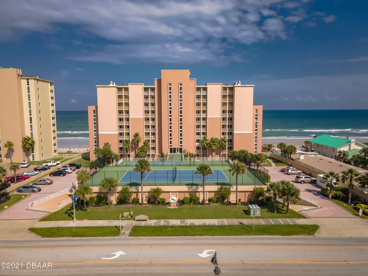 Daytona Beach Shores, FL 32118,3831 ATLANTIC AVE #606