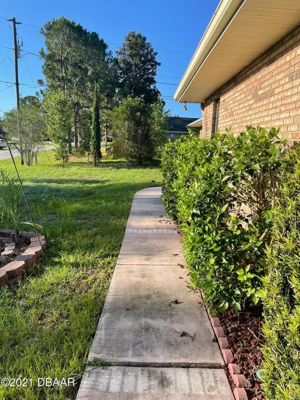 Deltona, FL 32738,1810 ULSTER AVE