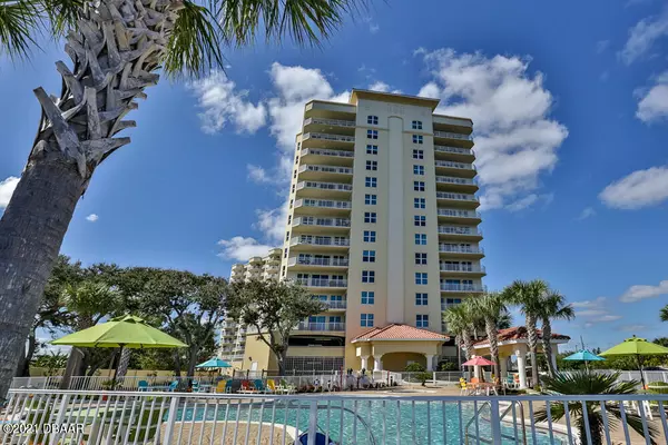 South Daytona, FL 32119,2801 Ridgewood AVE #1403